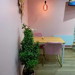 Διαμέρισμα Capstay Color Valenciennes & Netflix *