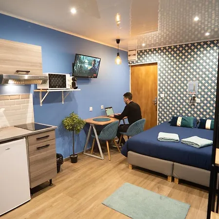 Capstay Color Valenciennes & Netflix Apartment *
