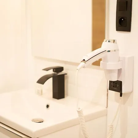 Capstay Color Valenciennes&netflix Apartamento