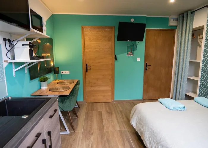 Daire Capstay Color Valenciennes & Netflix Trith-Saint-Leger