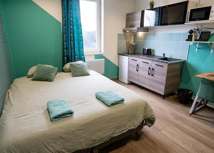 Capstay Color Valenciennes & Netflix Trith-Saint-Leger