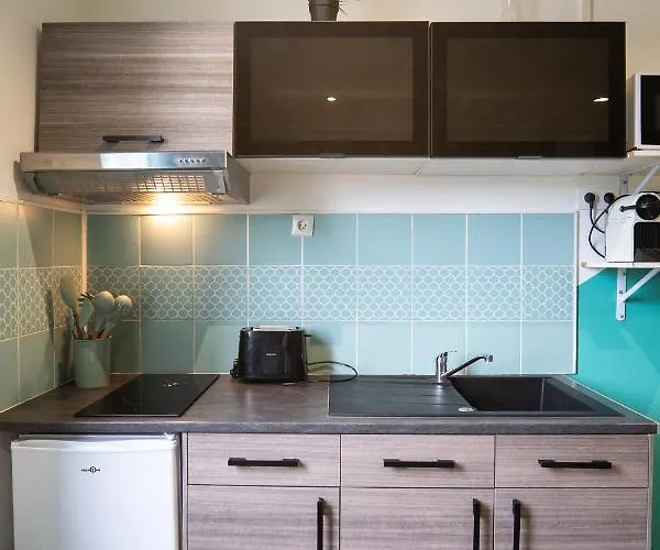 Capstay Color Valenciennes & Netflix Trith-Saint-Leger