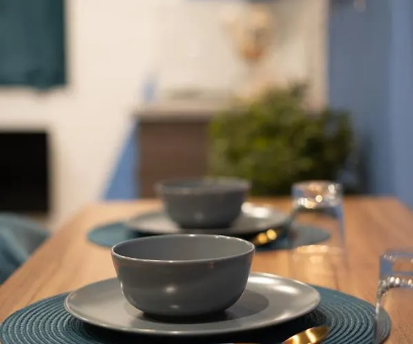 Capstay Color Valenciennes & Netflix Trith-Saint-Leger