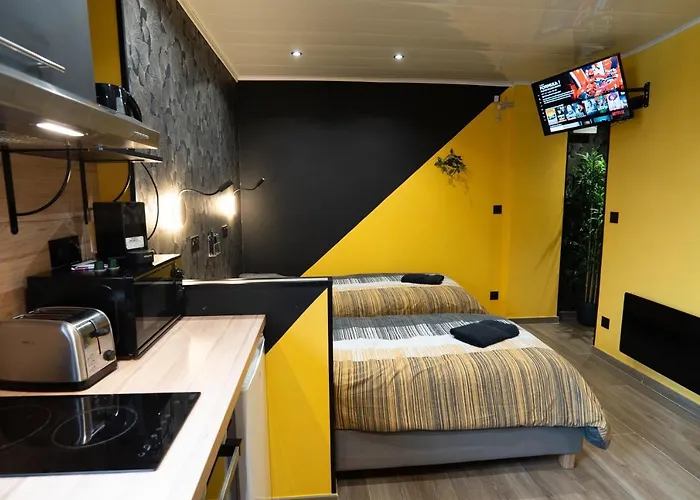 Daire Capstay Color Valenciennes & Netflix *